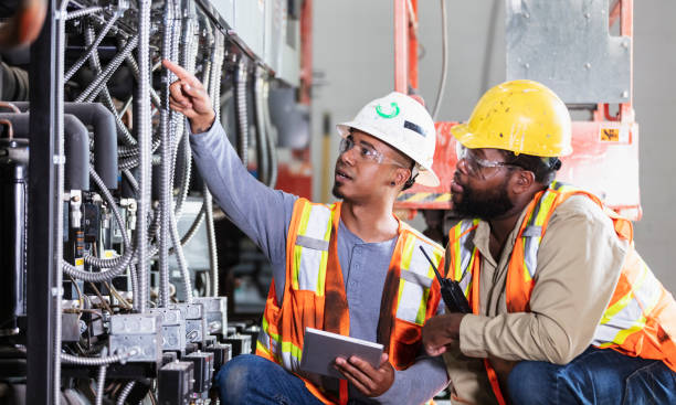 Best Local Electrician Companies  in Fort Lewis, WA